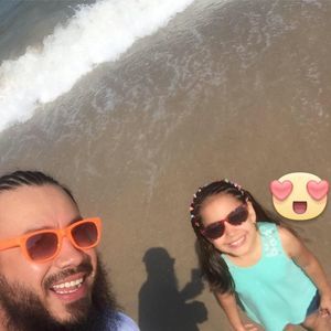 Meet your Posher, Javier